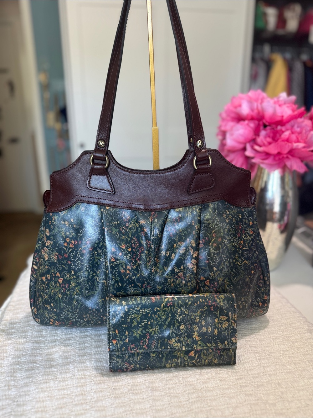 Patricia Nash Dark Green Napoli Floral Tote with Brown Trim set purse and wallet